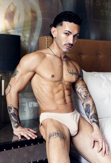 Roman Todd & Siren Santiago