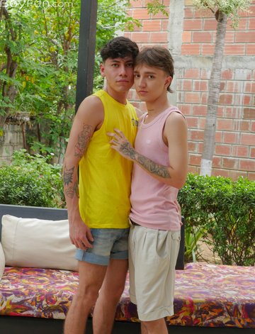 Hot skinny boy Amahd Passer fucking Jeremy Salvatore's sexy latino ass